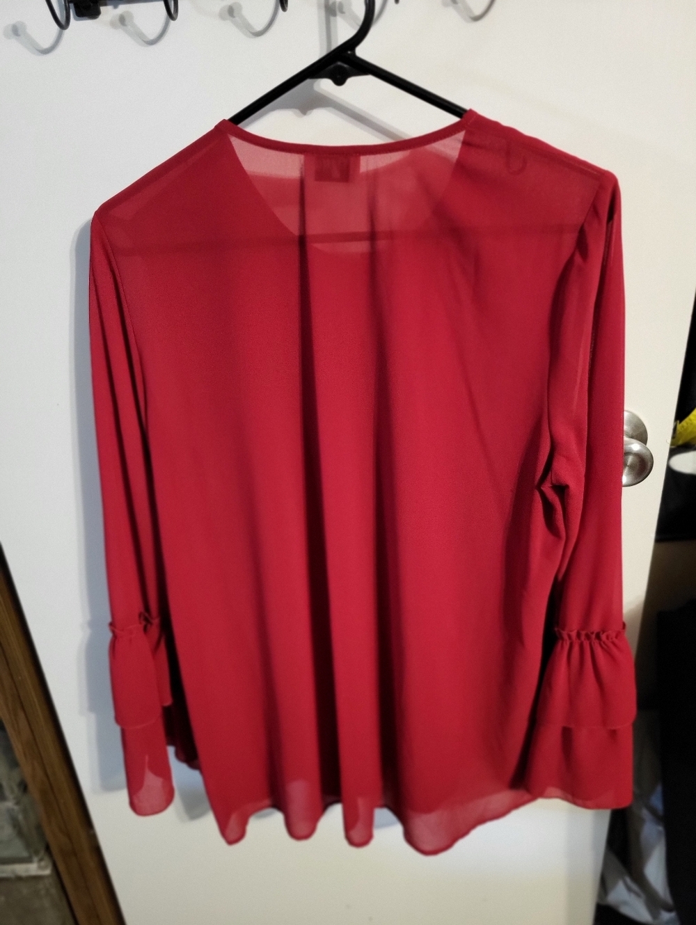 SHOW ME YOUR MUMU RED BUTTON DOWN BELL RUFFLE SLEEVE BLOUSE SZ XL - Picture 2 of 7
